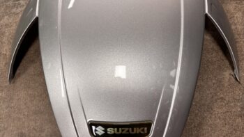 Suzuki Topcase Cover Silber YD8 - 990D0-G37TC-YD8