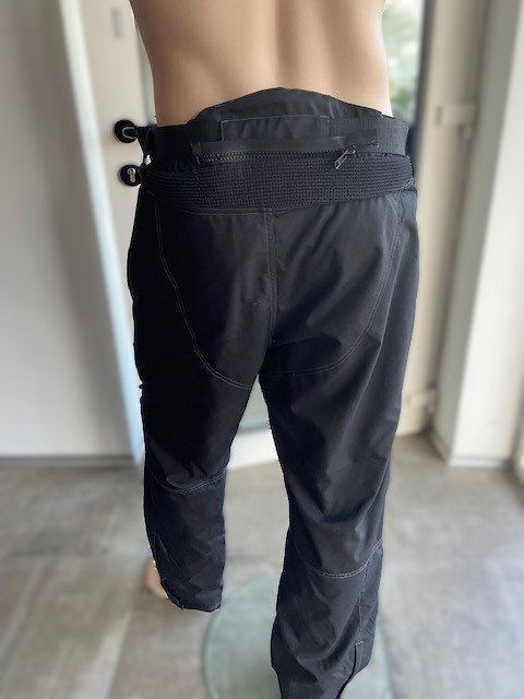 Mehr laden Anhang-Details Bild-Filter Keine CORAX-Textilhose-hinten